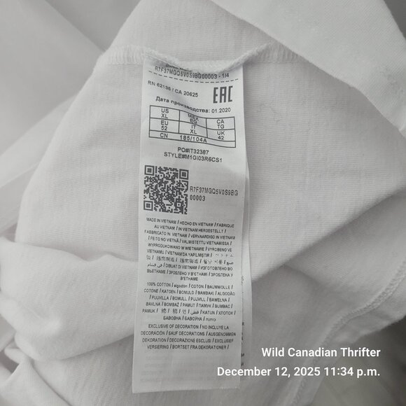 Guess XL FriendsWithYou Collab White Tee Cloud Logo Graphic Shirt - Picture 4 of 7